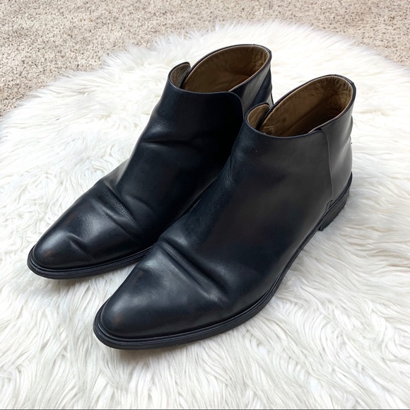 Everlane The Modern Ankle Boot Black Leather - Picture 4 of 9